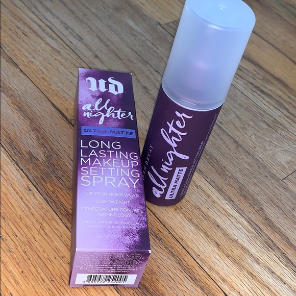 Urban Decay Other - Urban decay ultra matte setting spray